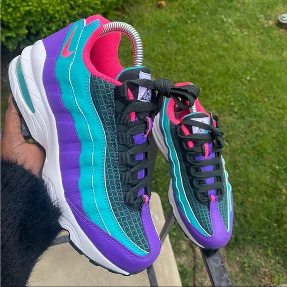 Nike Air Max 95 Hyper Pink/Green/Grape Kids Sneakers- Size 5 Y- 6.5 W - Picture 7 of 10